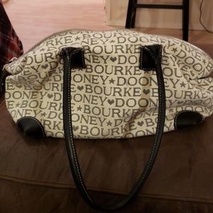 Dooney & Bourke Tote